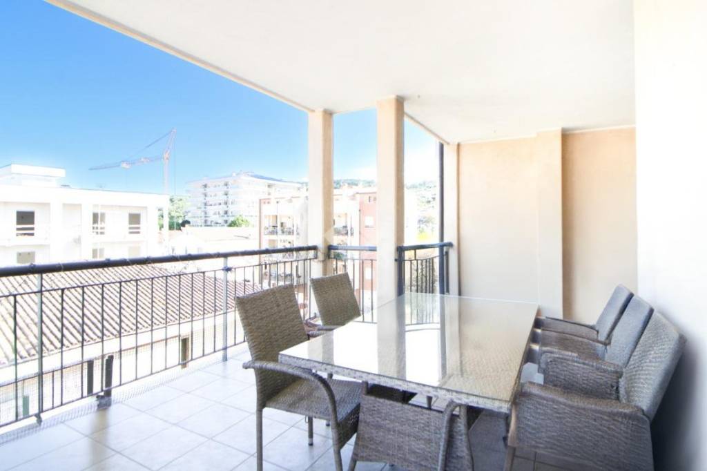 appartamento in vendita a Pescara in zona San Silvestro Spiaggia