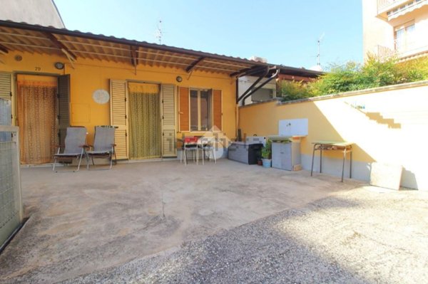 casa indipendente in vendita a Pescara in zona Ospedale