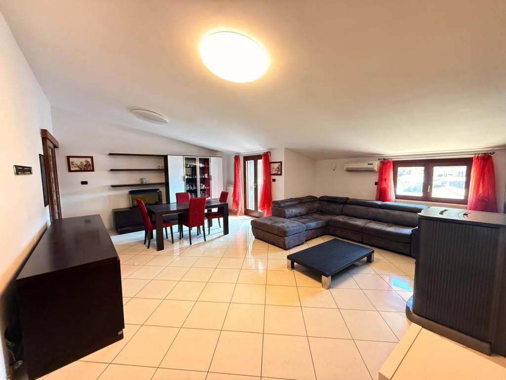 appartamento in vendita a Pescara