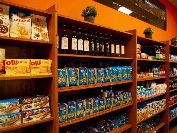 negozio in vendita a Pescara