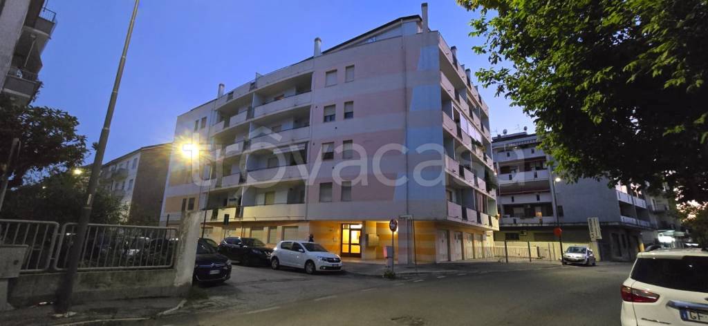 appartamento in vendita a Pescara in zona Madonna del Fuoco