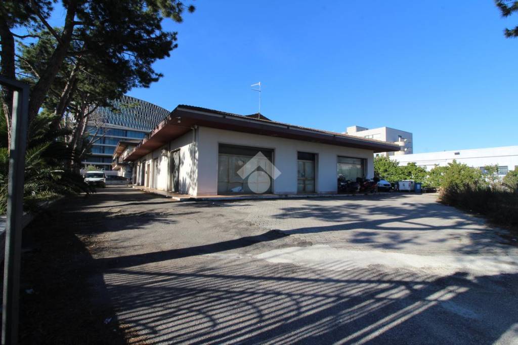 appartamento in vendita a Pescara in zona Porta Nuova