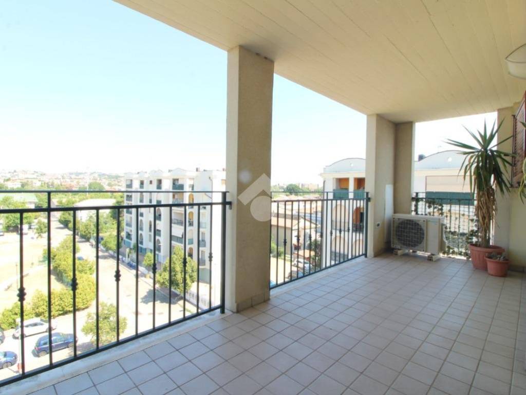 appartamento in vendita a Pescara in zona Porta Nuova