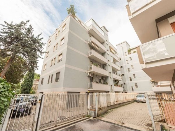 appartamento in vendita a Pescara in zona Centro Città