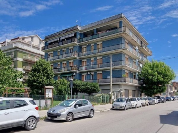 appartamento in vendita a Pescara