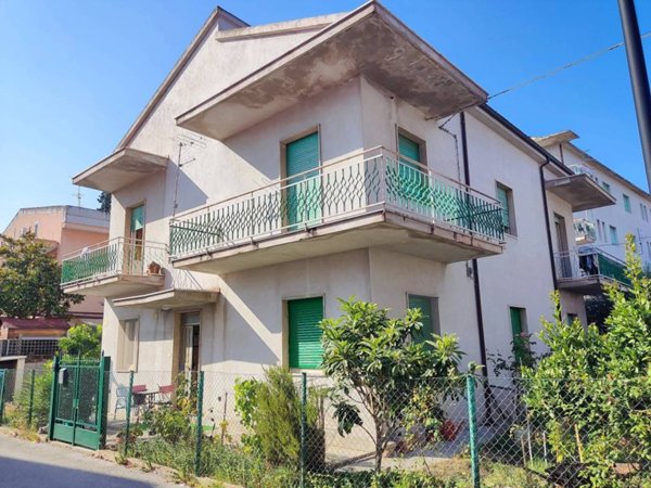 appartamento in vendita a Pescara