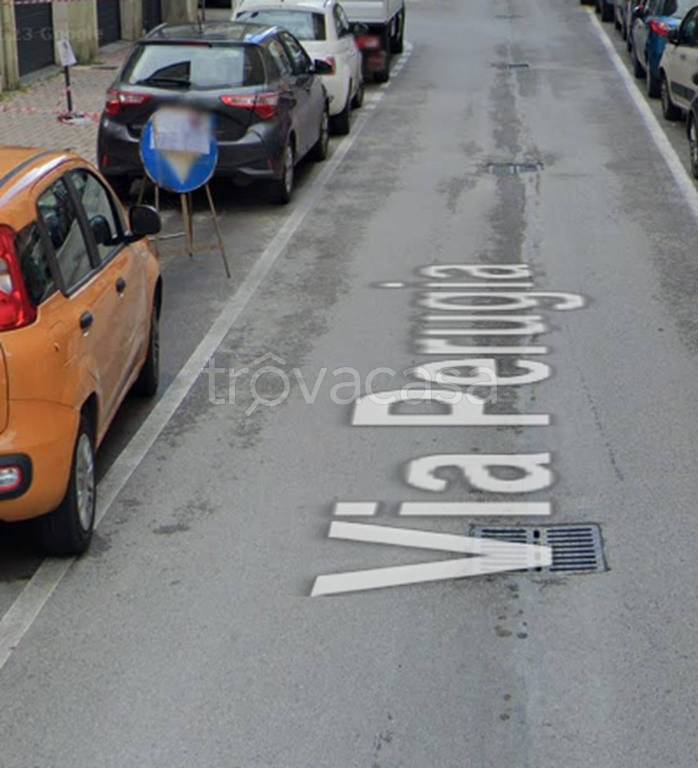 negozio in vendita a Pescara