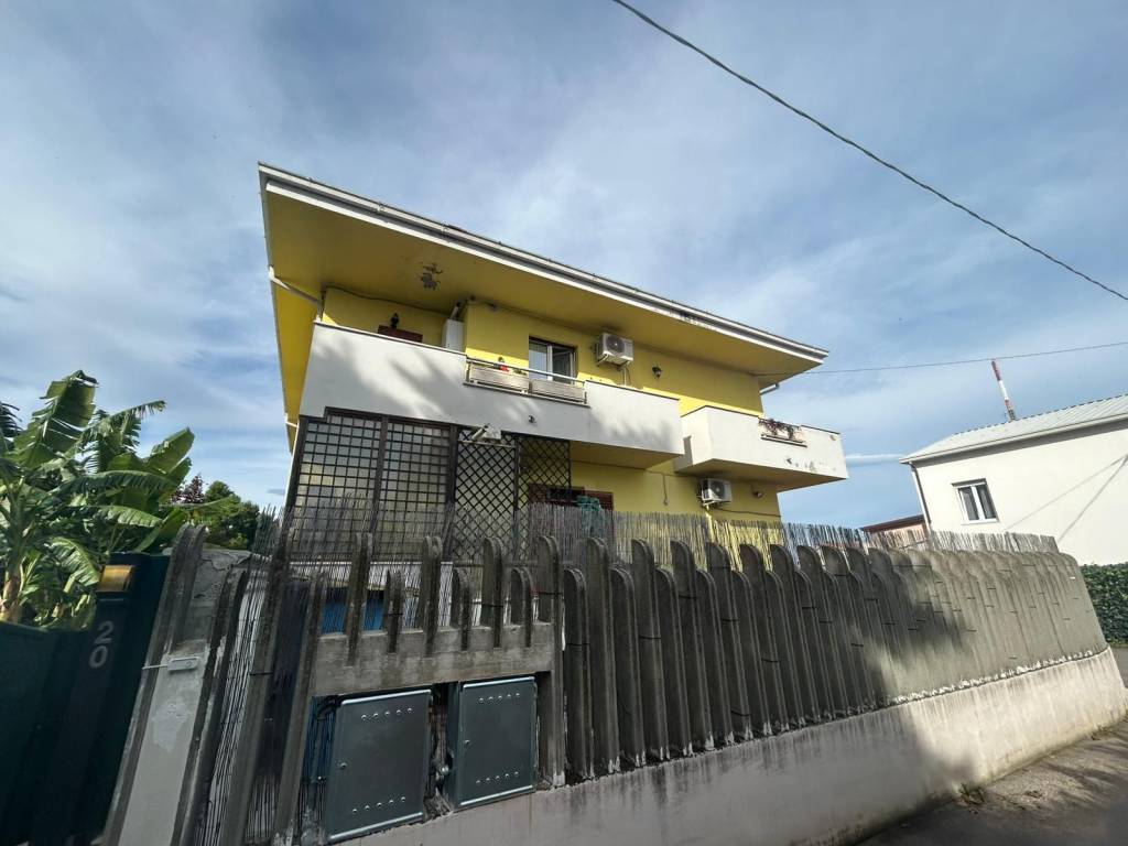 appartamento in vendita a Pescara in zona San Silvestro