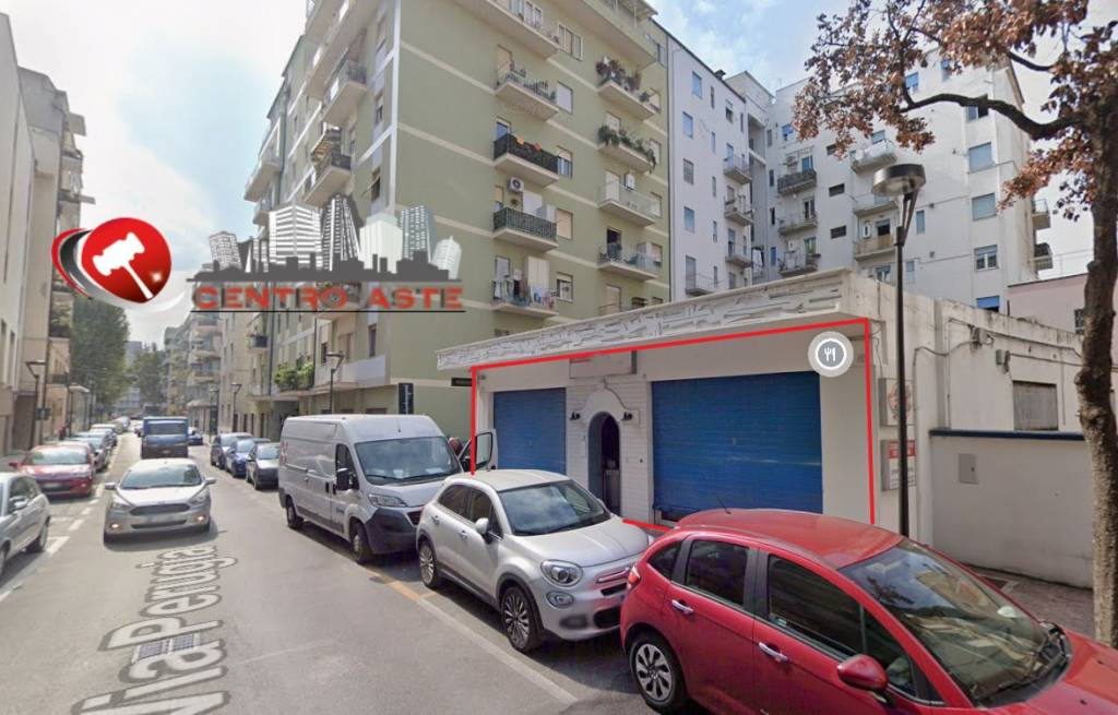 negozio in vendita a Pescara