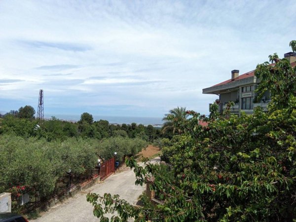 casa indipendente in vendita a Pescara in zona San Silvestro