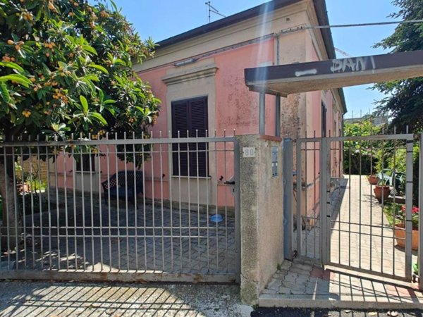 casa indipendente in vendita a Pescara in zona Duca degli Abruzzi