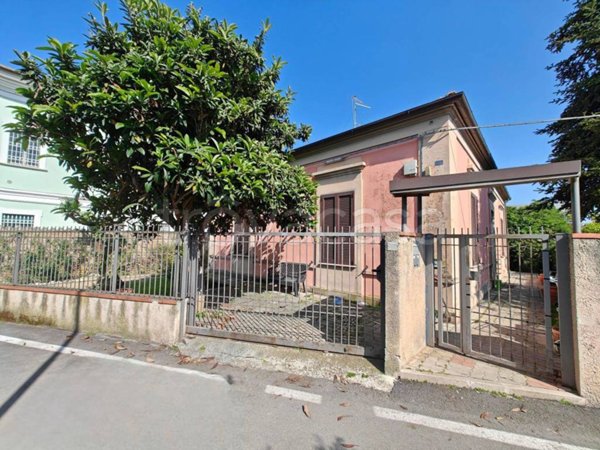 casa indipendente in vendita a Pescara in zona Duca degli Abruzzi