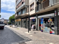 locale commerciale in vendita a Pescara in zona Colle di Mezzo