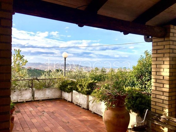 casa indipendente in vendita a Pescara in zona San Silvestro