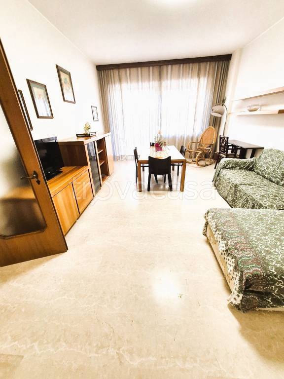 appartamento in vendita a Pescara in zona Porta Nuova