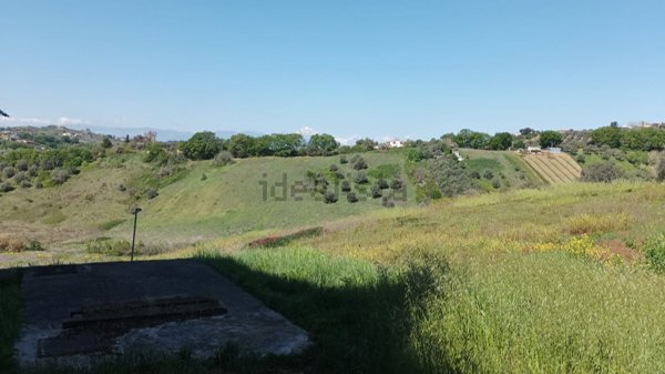 terreno agricolo in vendita a Pescara in zona Colle Innamorati