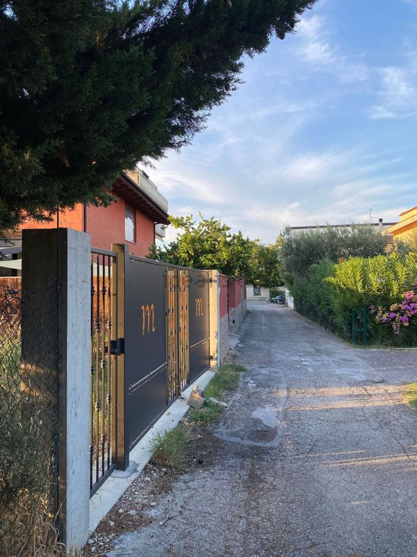 terreno edificabile in vendita a Pescara in zona San Silvestro