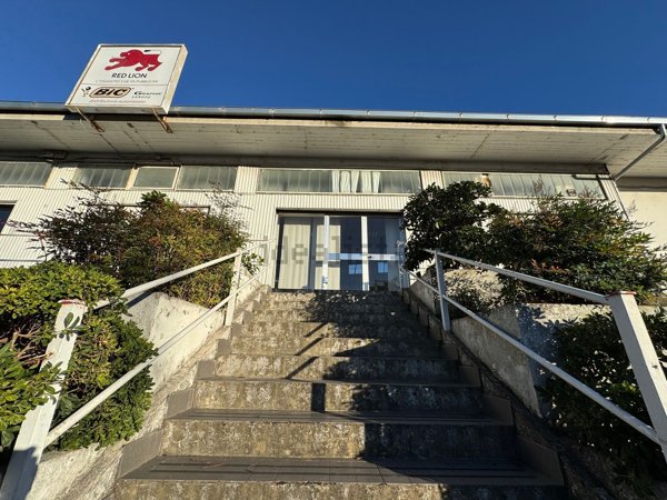 capannone in vendita a Pescara