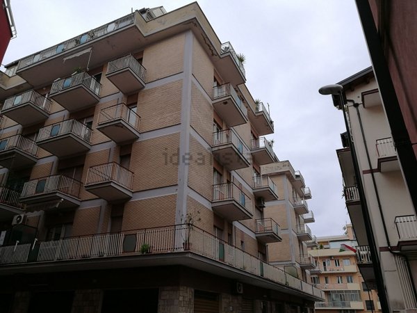 appartamento in vendita a Pescara in zona Porta Nuova