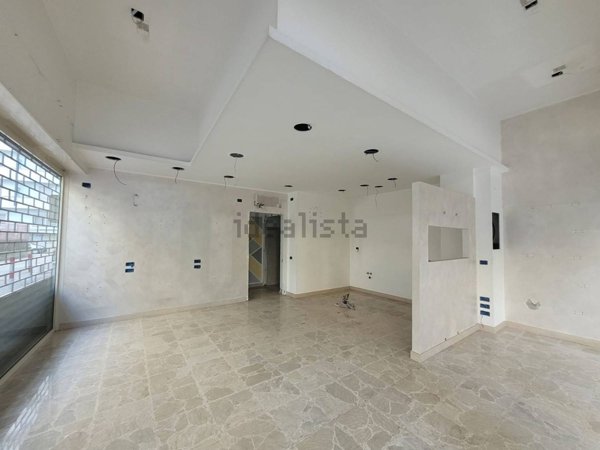 locale commerciale in vendita a Pescara in zona Centro Città