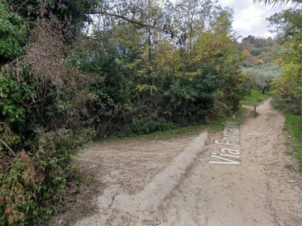 terreno agricolo in vendita a Pescara in zona Fontanelle