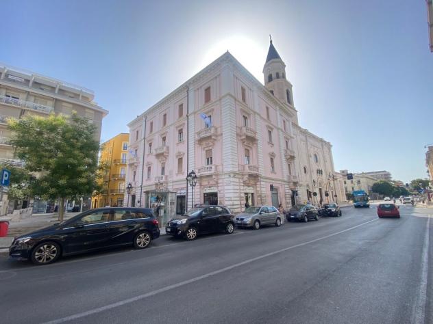 ufficio in vendita a Pescara in zona Porta Nuova