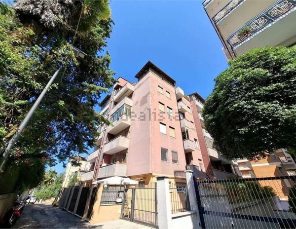 appartamento in vendita a Pescara in zona Centro Città