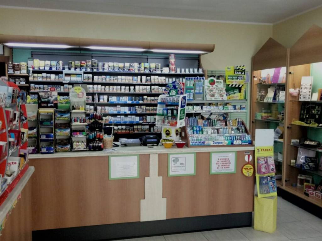 negozio in vendita a Pescara in zona Fontanelle