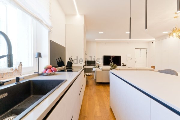 appartamento in vendita a Pescara in zona Porta Nuova