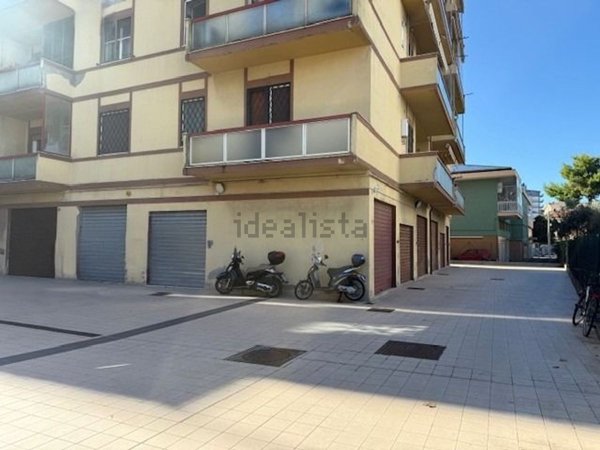 casa indipendente in vendita a Pescara in zona Porta Nuova