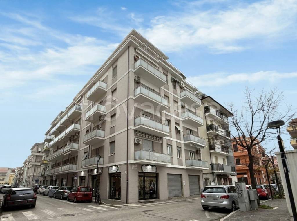 appartamento in vendita a Pescara in zona Centro Città