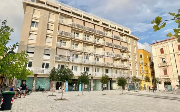 appartamento in vendita a Pescara in zona Porta Nuova