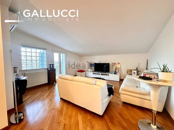 appartamento in vendita a Pescara in zona Colle Scorrano