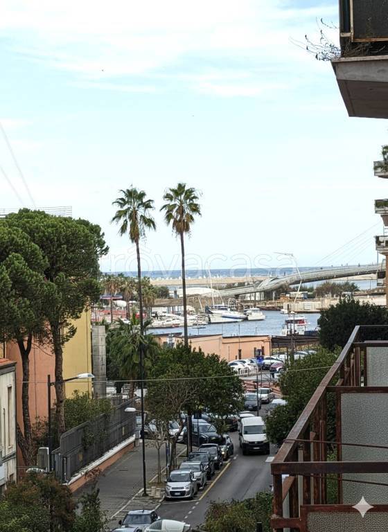 appartamento in vendita a Pescara in zona Porta Nuova