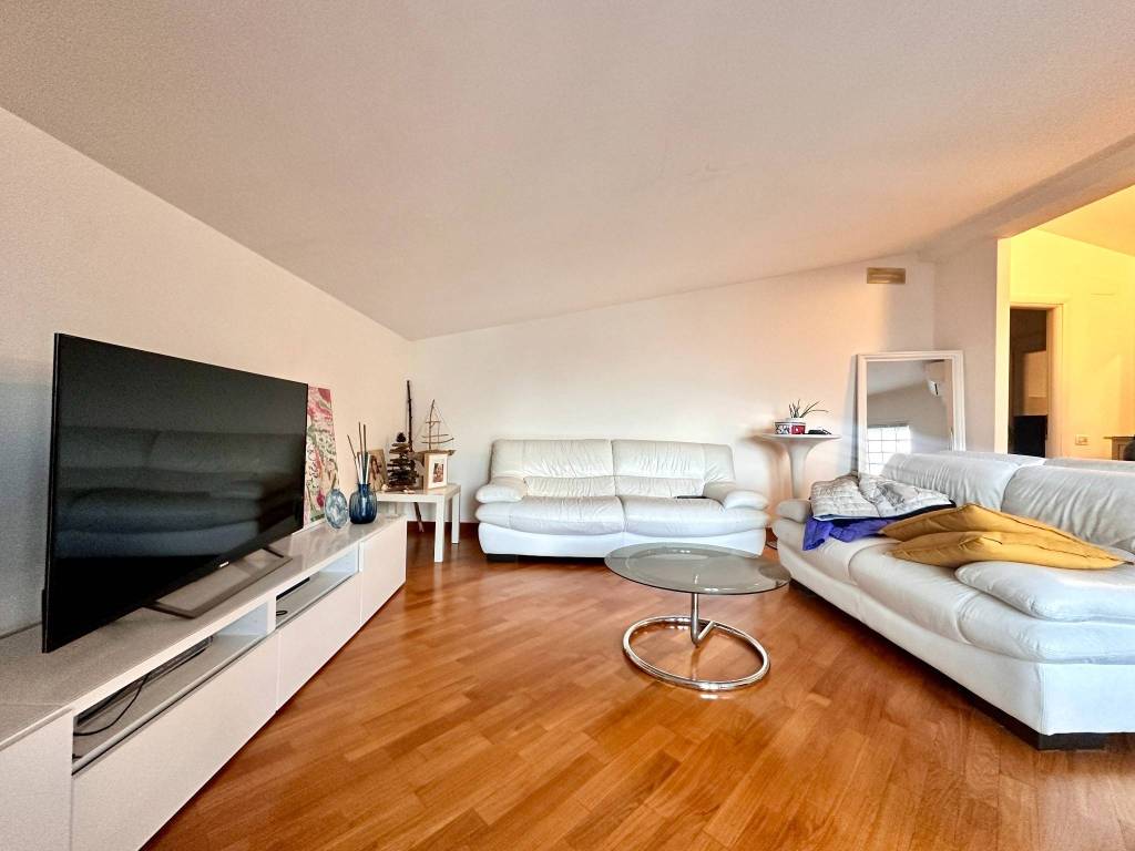 appartamento in vendita a Pescara