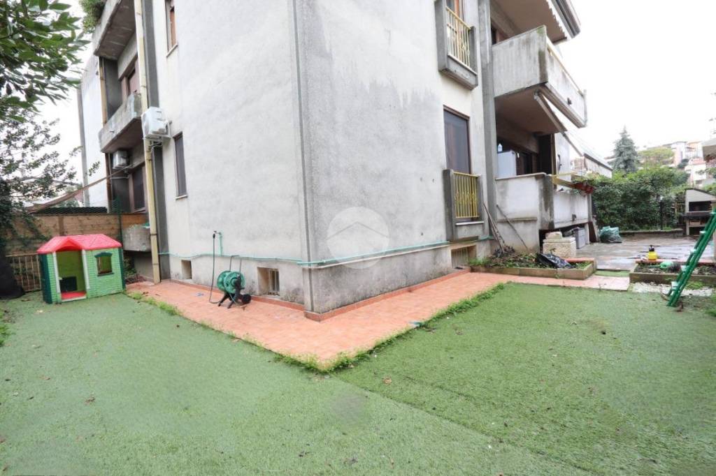 appartamento in vendita a Pescara in zona Colle Innamorati