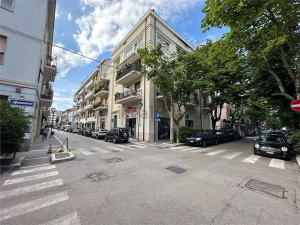 appartamento in vendita a Pescara in zona Centro Città