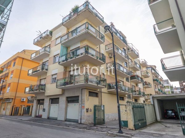 appartamento in vendita a Pescara in zona Stadio