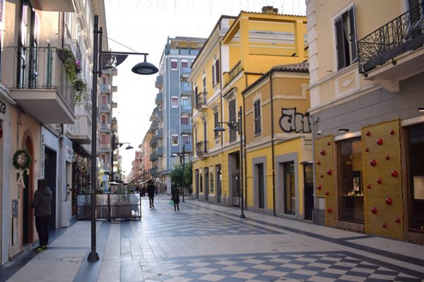 casa semindipendente in vendita a Pescara in zona Centro Città