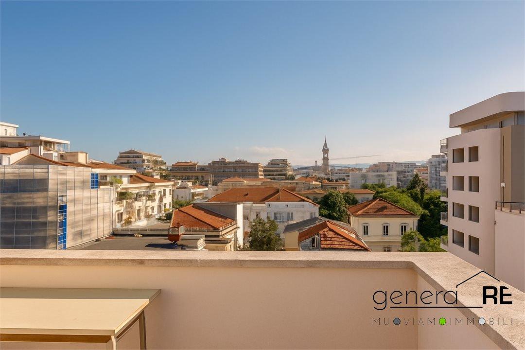 appartamento in vendita a Pescara in zona Centro Città