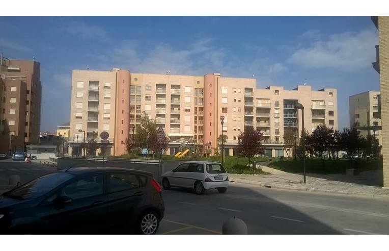 appartamento in vendita a Pescara in zona Porta Nuova
