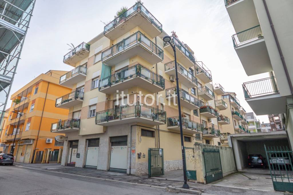 appartamento in vendita a Pescara in zona Stadio