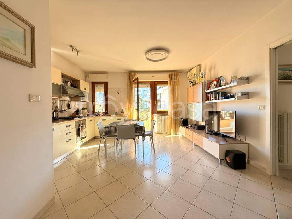 appartamento in vendita a Pescara in zona Pineta