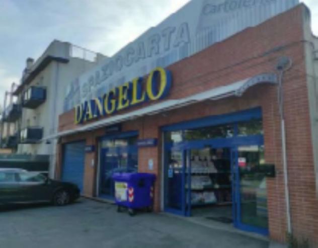 negozio in vendita a Pescara
