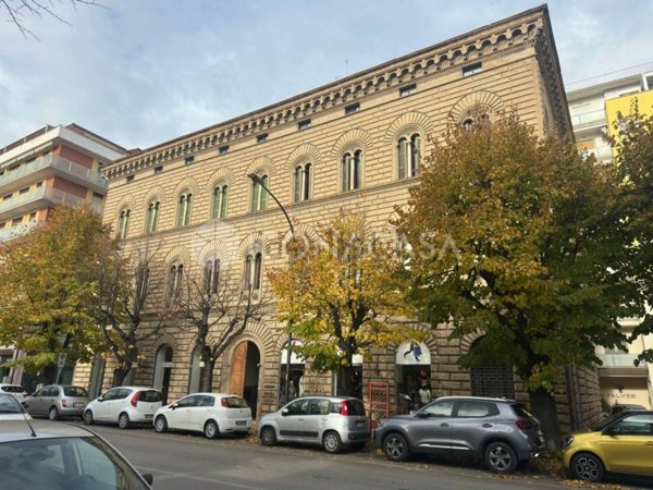 appartamento in vendita a Pescara in zona Porta Nuova