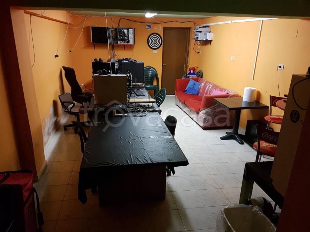 locale di sgombero in vendita a Pescara in zona Duca degli Abruzzi