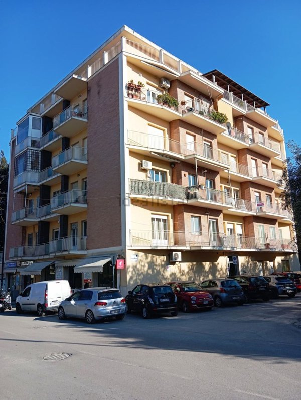 appartamento in vendita a Pescara