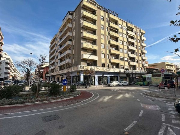 appartamento in vendita a Pescara in zona Centro Città