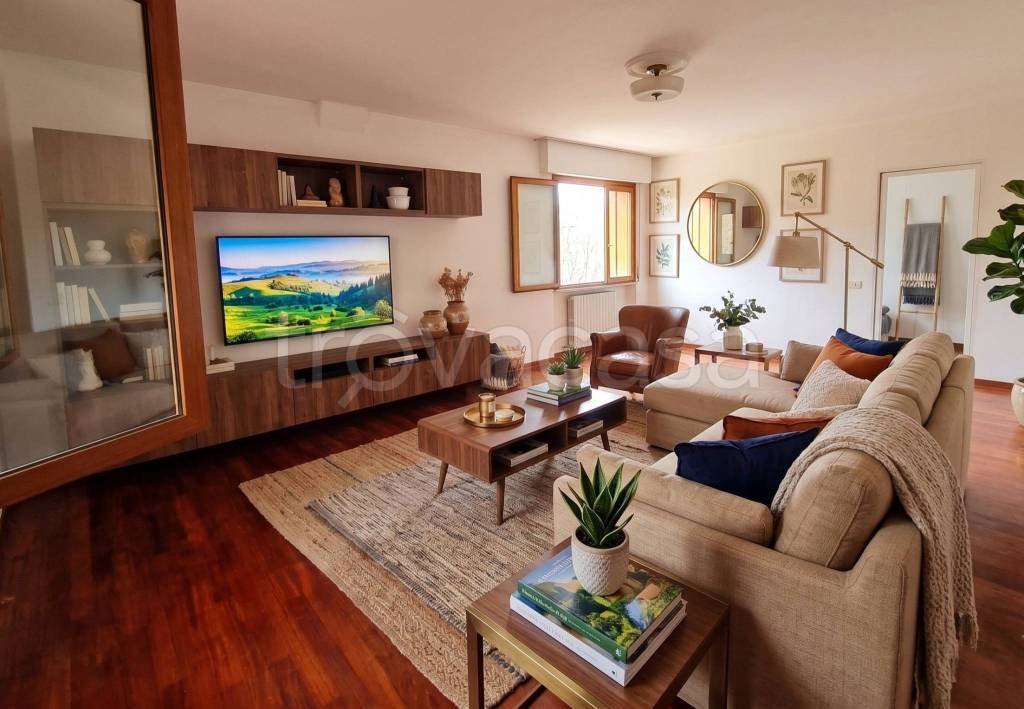 casa indipendente in vendita a Pescara in zona Colle Innamorati