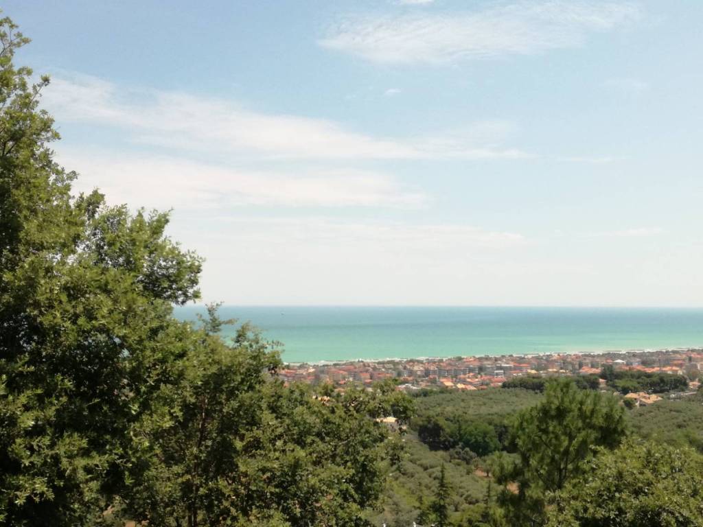 casa indipendente in vendita a Pescara in zona San Silvestro